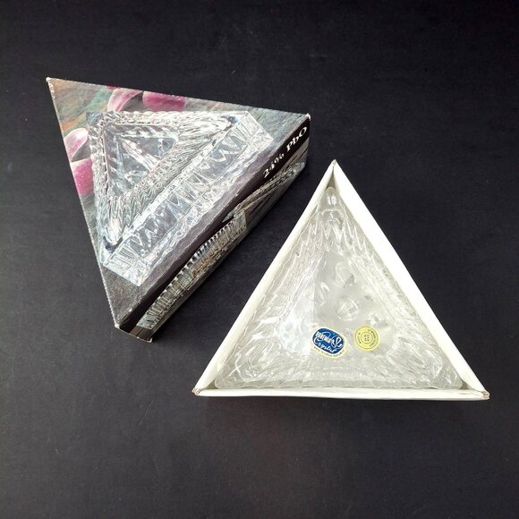 Bohemian Crystal Trinket Box Czech Republic Triangle Original Stickers and Box - Picture 12 of 13